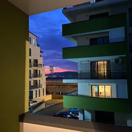 Apartament *